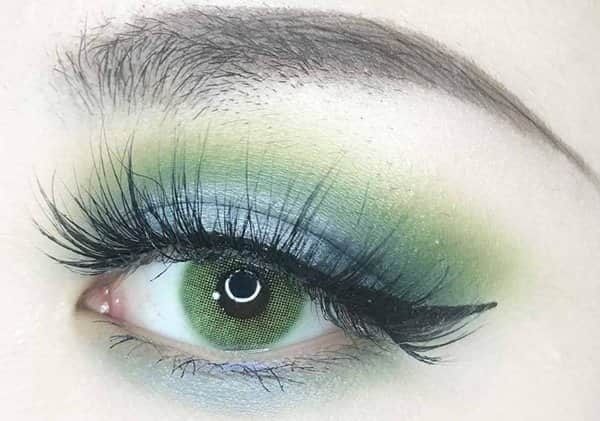 זוג עדשות צבעוניות שנתיות BL-07 QUEEN GREEN