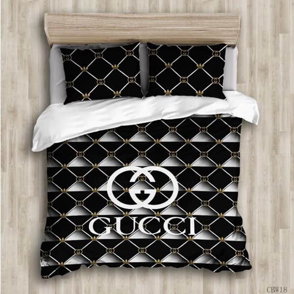 סט כיסוי מיטה מיקופייבר : מצעי גוצ'י שחור כסף - סט מיטה וחצי