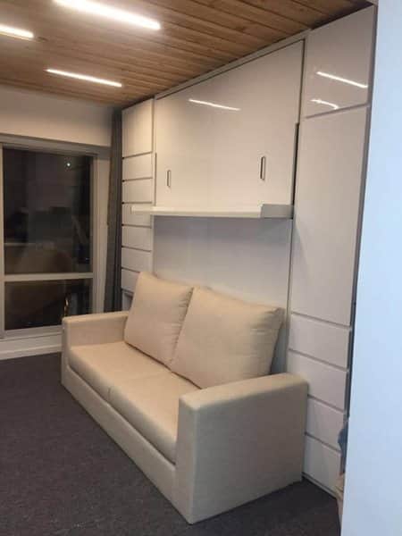 מיטה נפתחת מארון קיר + ספה