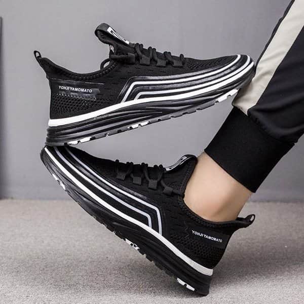 נעלי ספורט לגבר