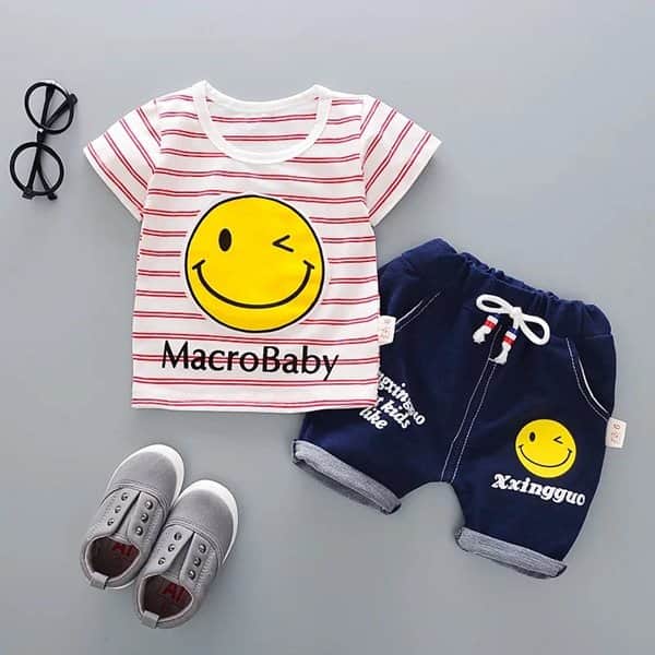 סט חולצה ומכנס לילד